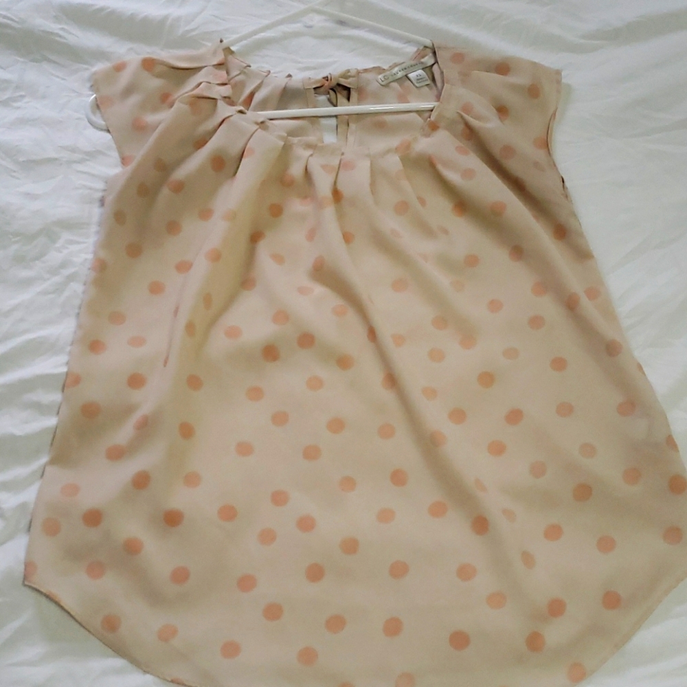 Lauren Conrad Cute Top 2 colors of dusty pink